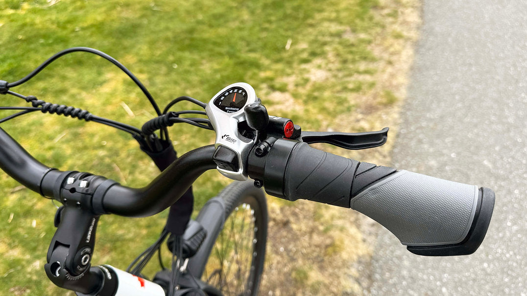 Lankeleisi | ES300 Step-thru 500w Rear hub motor 48v 12.8ah LG Removeable Battery E-bike
